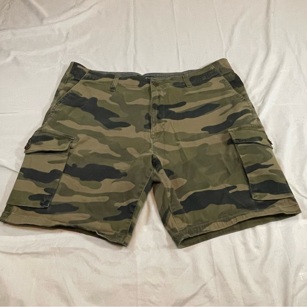 Lucky Brand‎ Mens Green Camo Cargo Shorts Size 40 Cotton Stretch Camouflage